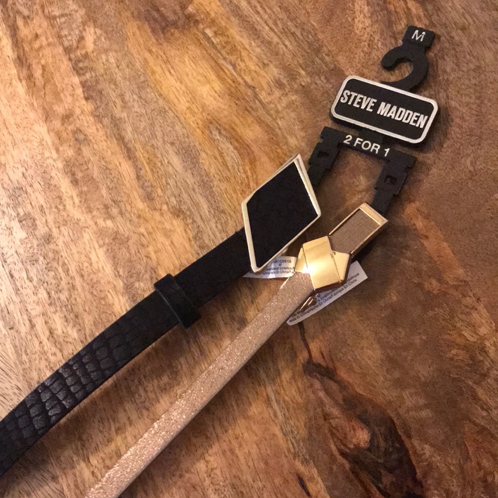 Steve Madden 2 for 1 dressy belts